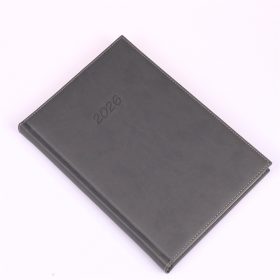   Határidőnapló Bolero B/5, napi krémszínű lapokkal szürke Realsystem 2026.